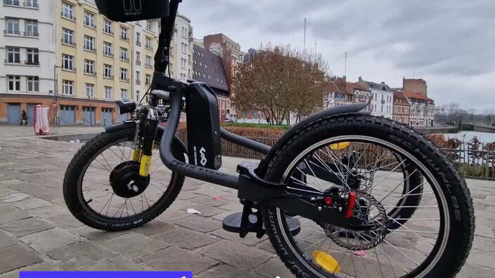 On a testé le cyclo debout, un drôle d’hybride de vélo et de trottinette